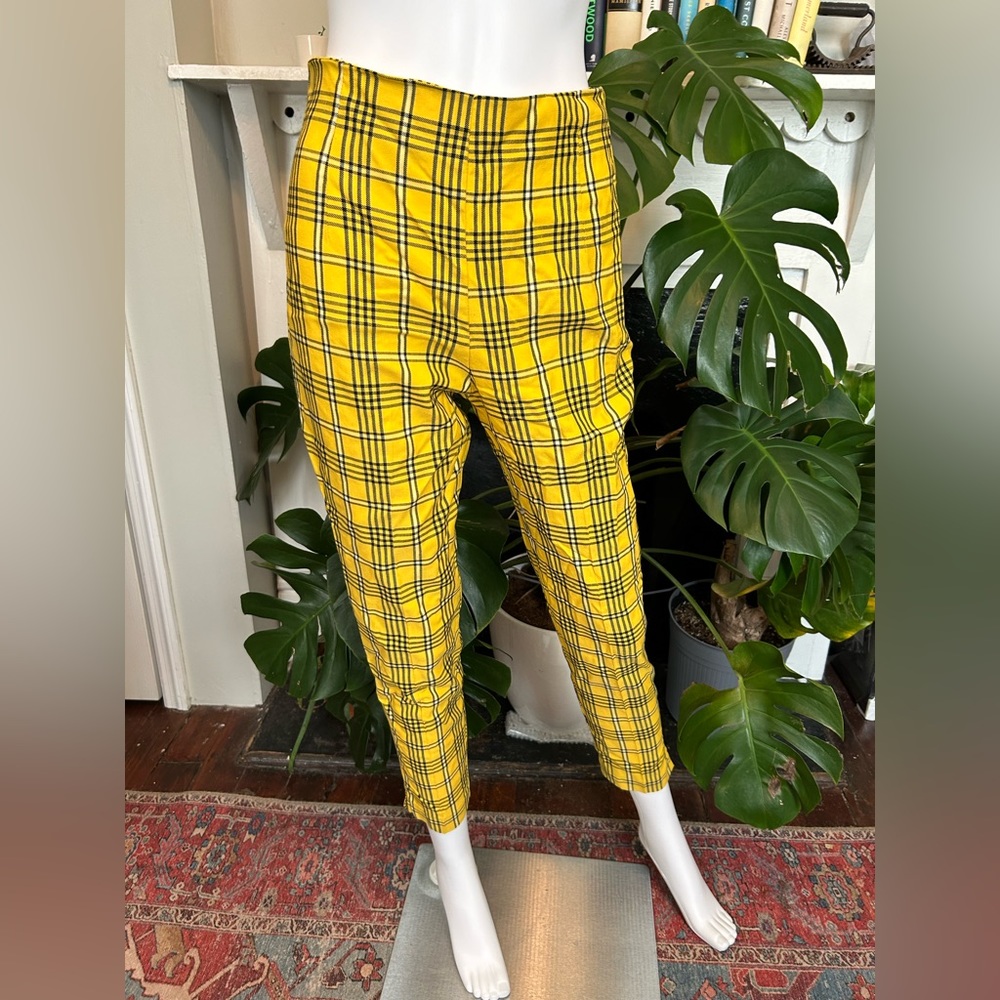 Clueless Style Yellow Cropped Pants